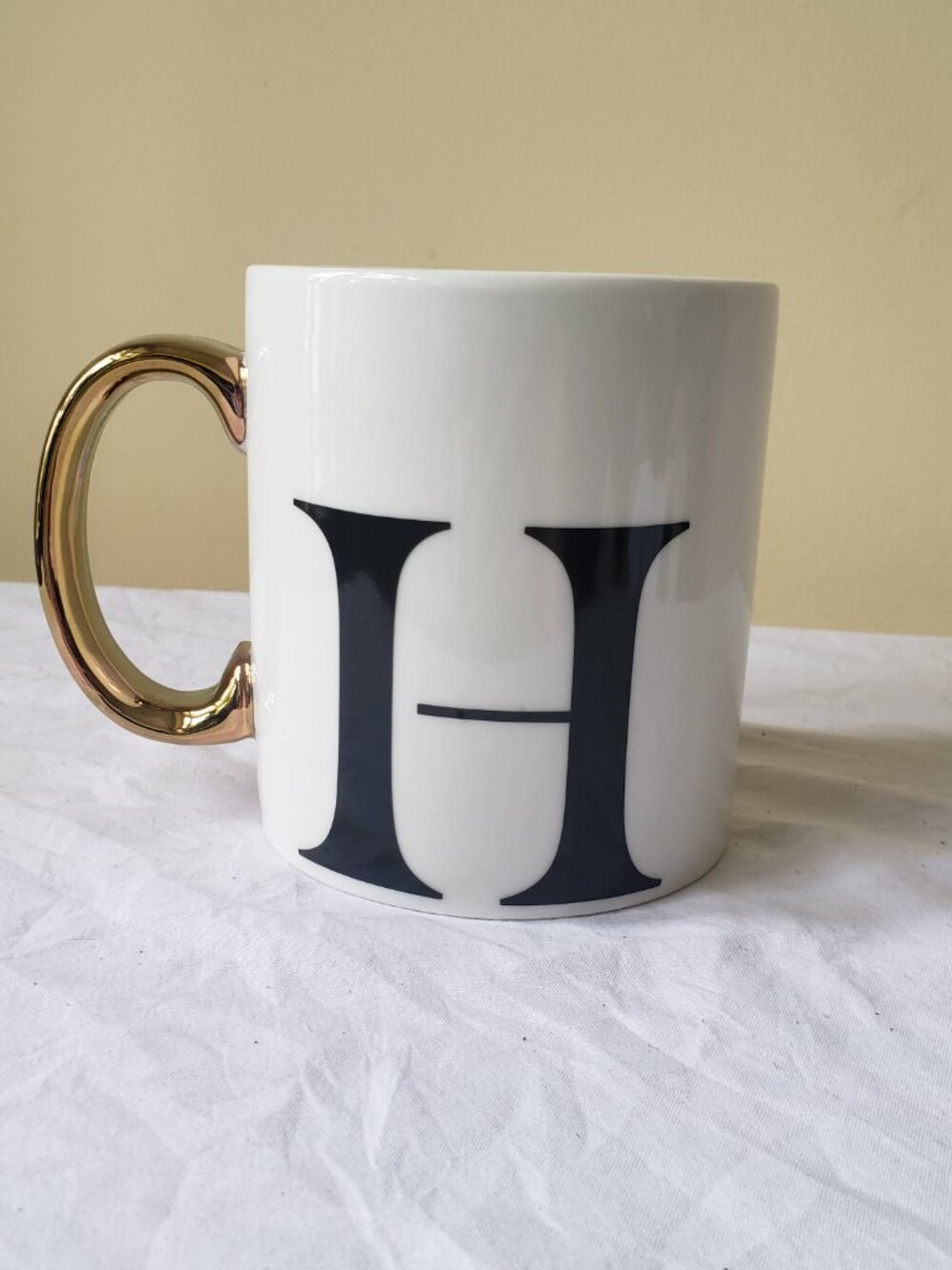 NWT INDIGO -  H Initial Mug With Gold Handle - Picture 2 of 6